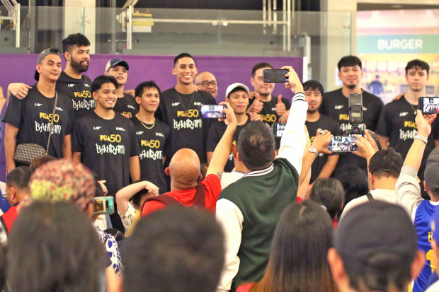 Philippine stars remain focused on job at hand